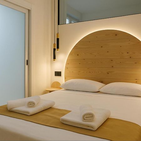 Zelun Suite Torremolinos Center Ngoại thất bức ảnh
