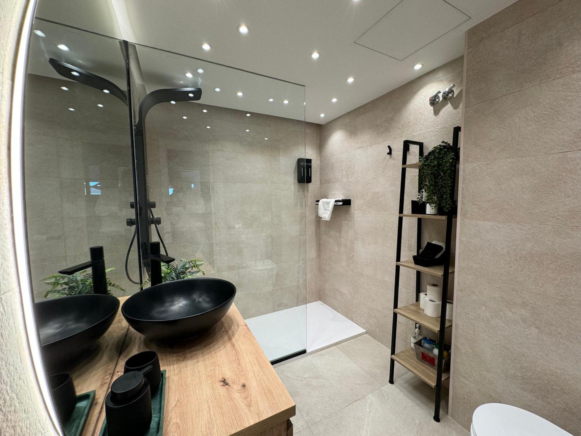 Zelun Suite Torremolinos Center Ngoại thất bức ảnh